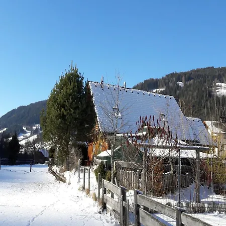 Nyaraló In Einach Near Slopes, Cleaning Included Stadl an der Mur